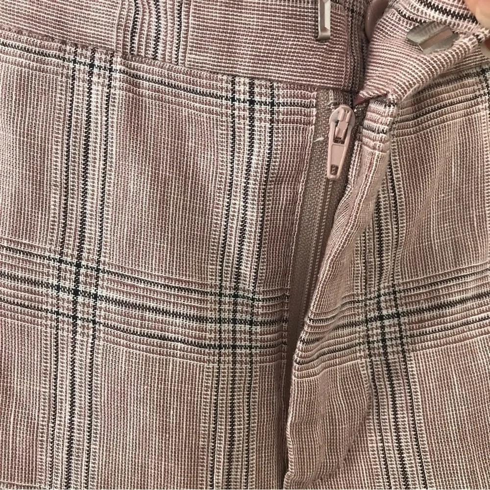 3/$15 Zara plaid linen blend trousers